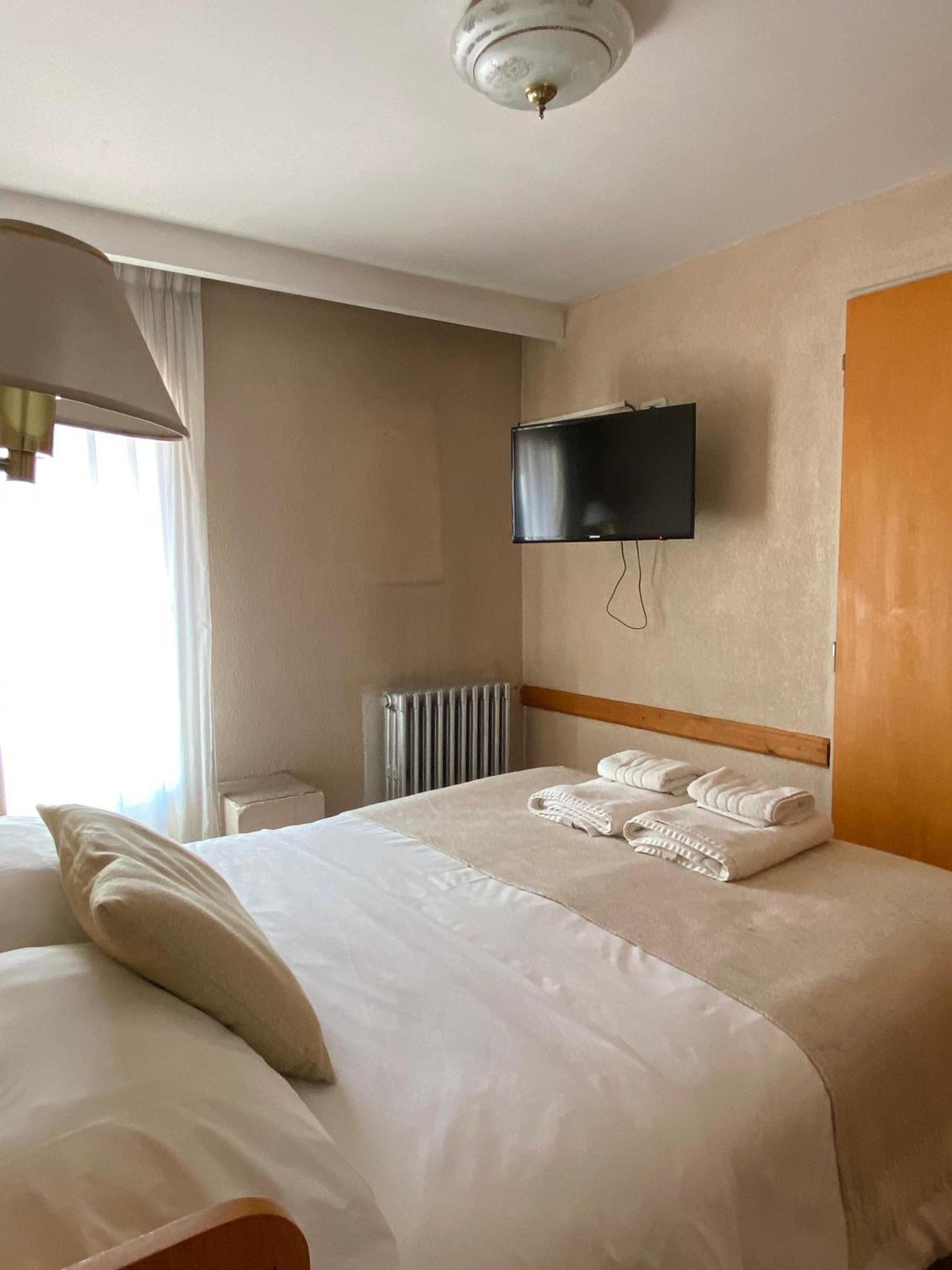 Hotel Tehuelche Esquel Εξωτερικό φωτογραφία