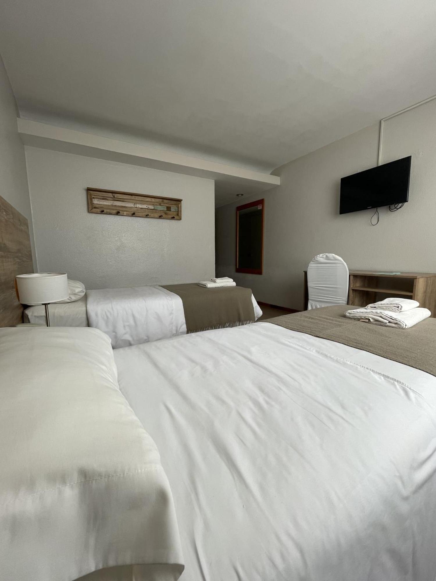 Hotel Tehuelche Esquel Εξωτερικό φωτογραφία